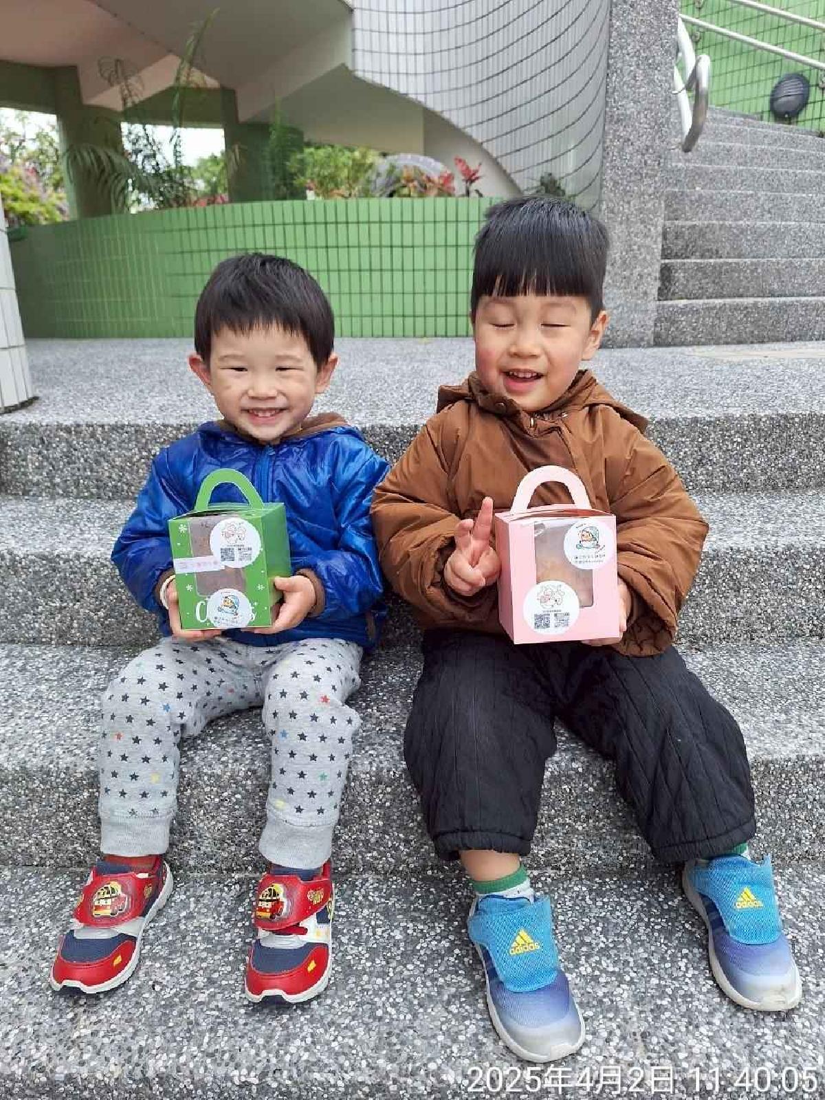 line_album_兒童節活動(婦幼隊宣導+雞蛋糕餐車)_250407_1 line_album_兒童節活動(婦幼隊宣導+雞蛋糕餐車)_250407_1