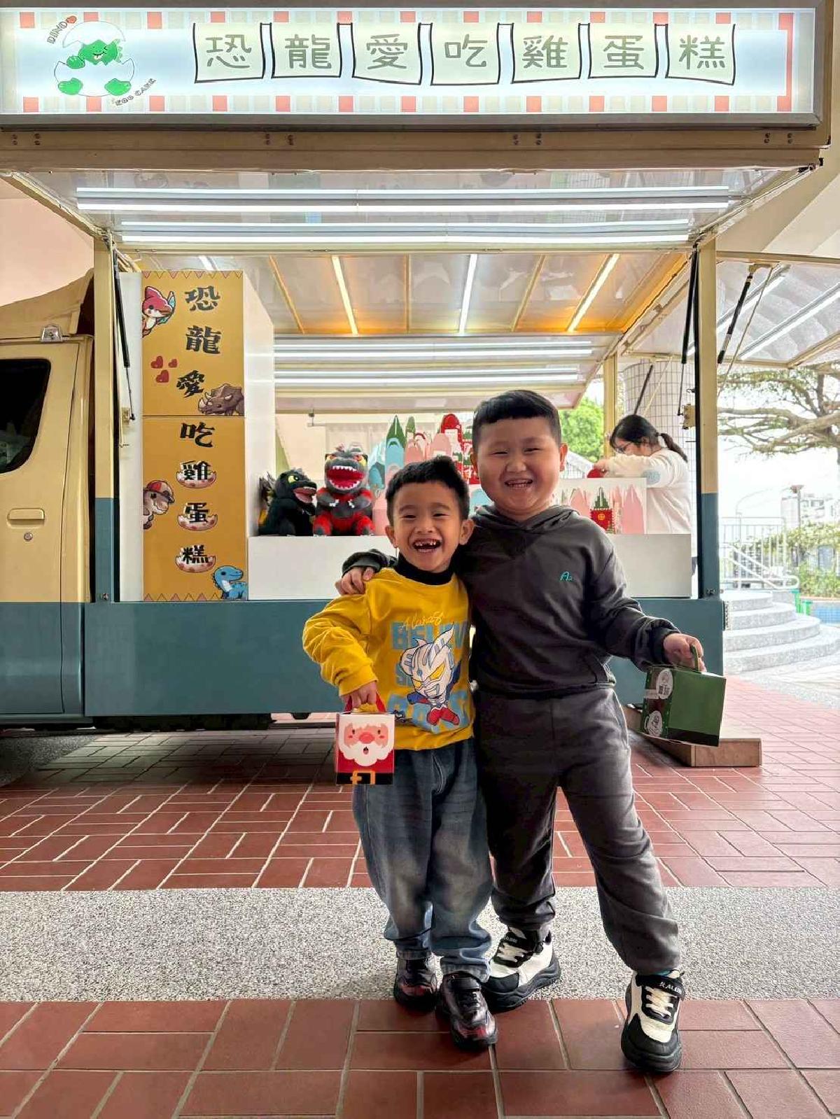 line_album_兒童節活動(婦幼隊宣導+雞蛋糕餐車)_250407_56 line_album_兒童節活動(婦幼隊宣導+雞蛋糕餐車)_250407_56