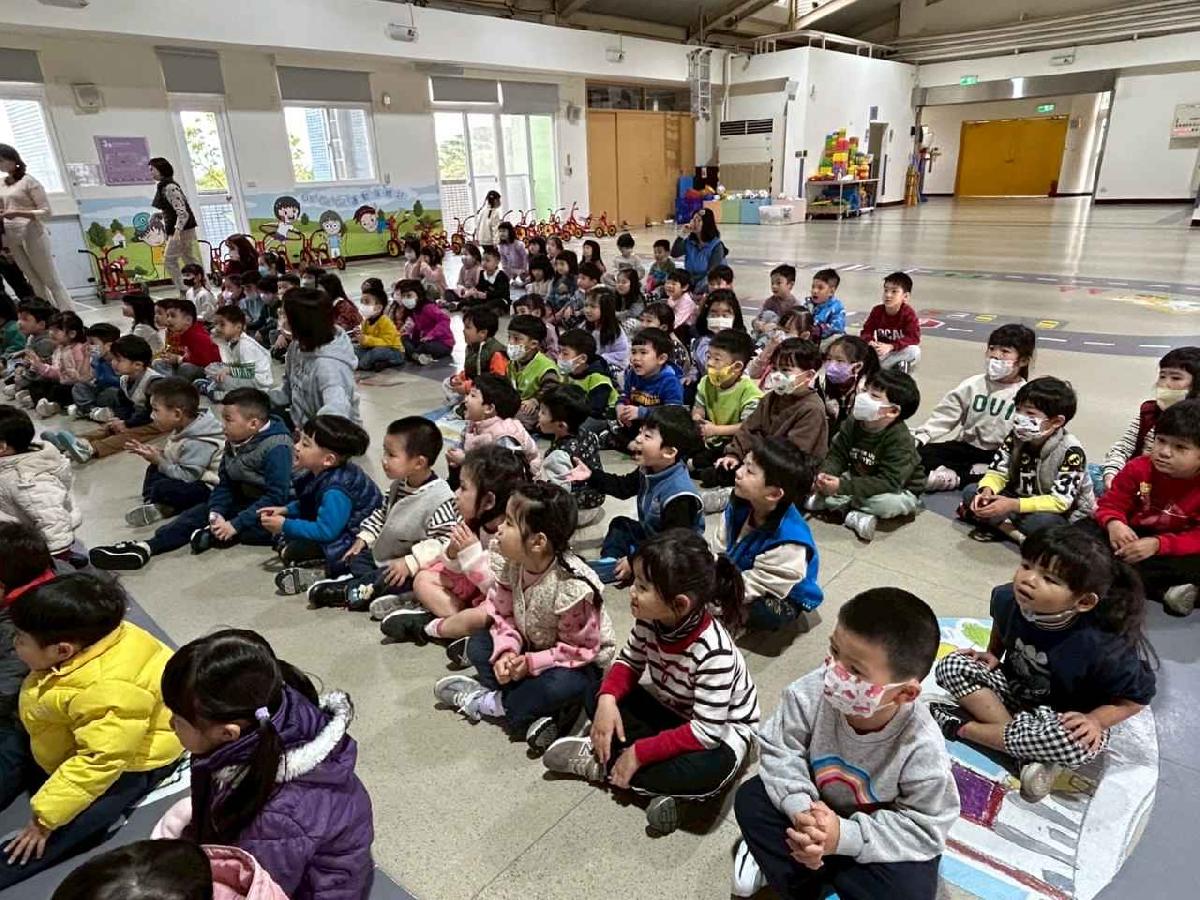 line_album_兒童節活動(婦幼隊宣導+雞蛋糕餐車)_250407_88 line_album_兒童節活動(婦幼隊宣導+雞蛋糕餐車)_250407_88