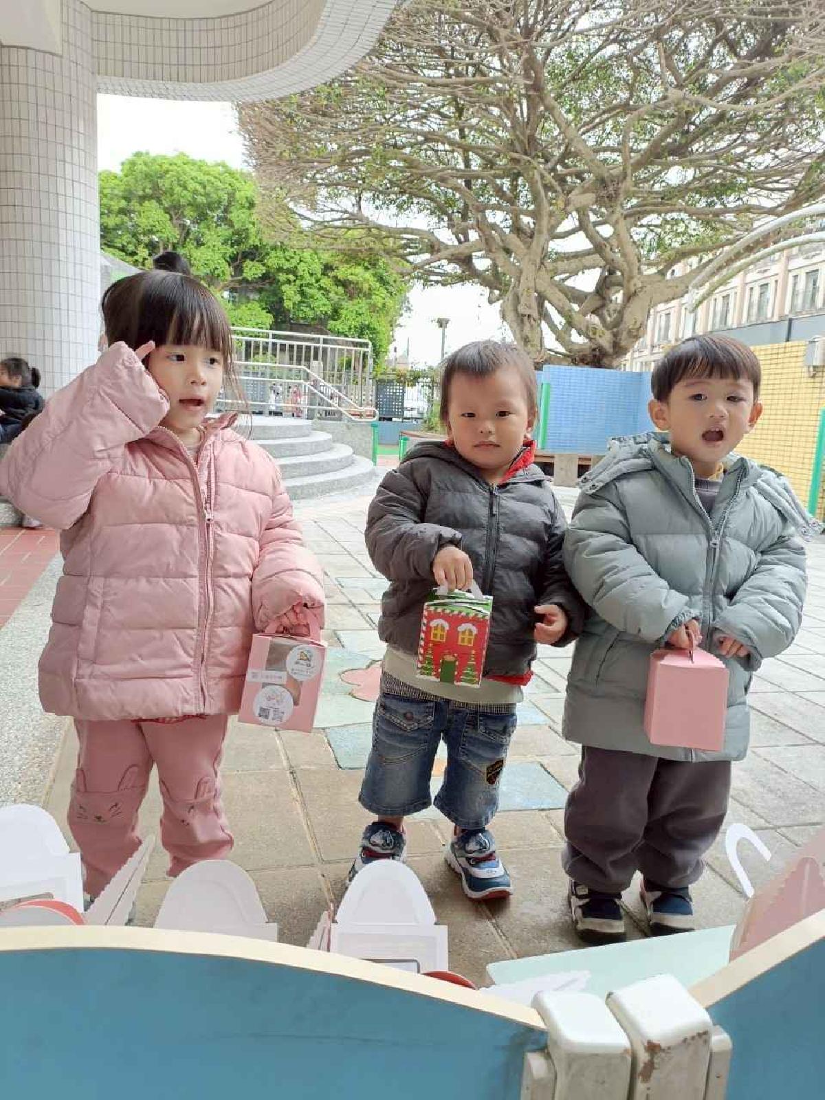 line_album_兒童節活動(婦幼隊宣導+雞蛋糕餐車)_250407_116 line_album_兒童節活動(婦幼隊宣導+雞蛋糕餐車)_250407_116