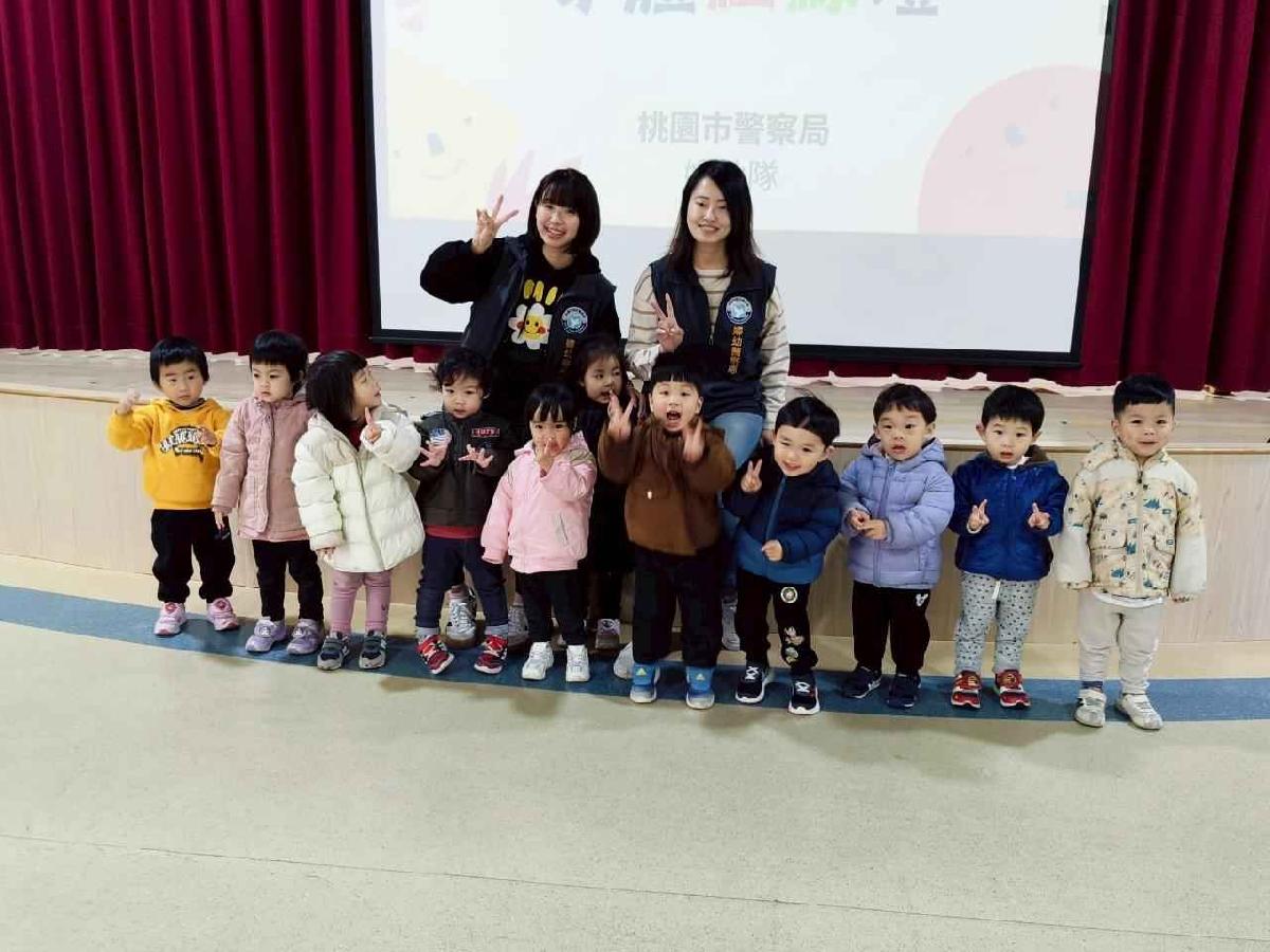 line_album_兒童節活動(婦幼隊宣導+雞蛋糕餐車)_250407_164 line_album_兒童節活動(婦幼隊宣導+雞蛋糕餐車)_250407_164