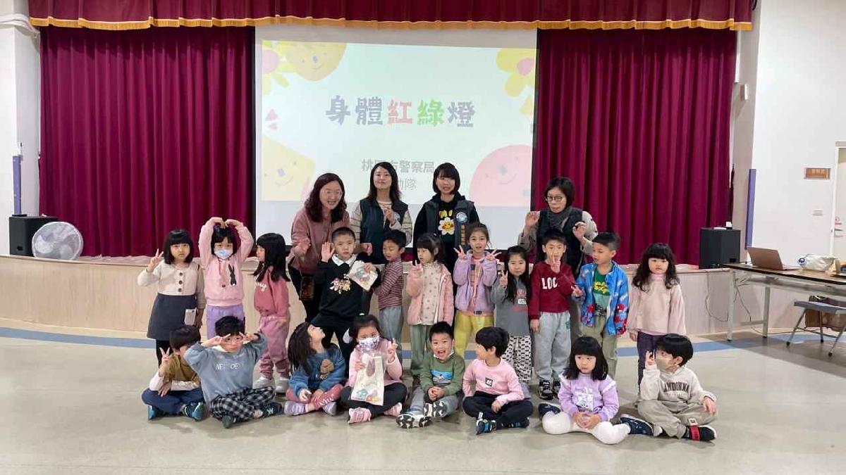 line_album_兒童節活動(婦幼隊宣導+雞蛋糕餐車)_250407_42 line_album_兒童節活動(婦幼隊宣導+雞蛋糕餐車)_250407_42