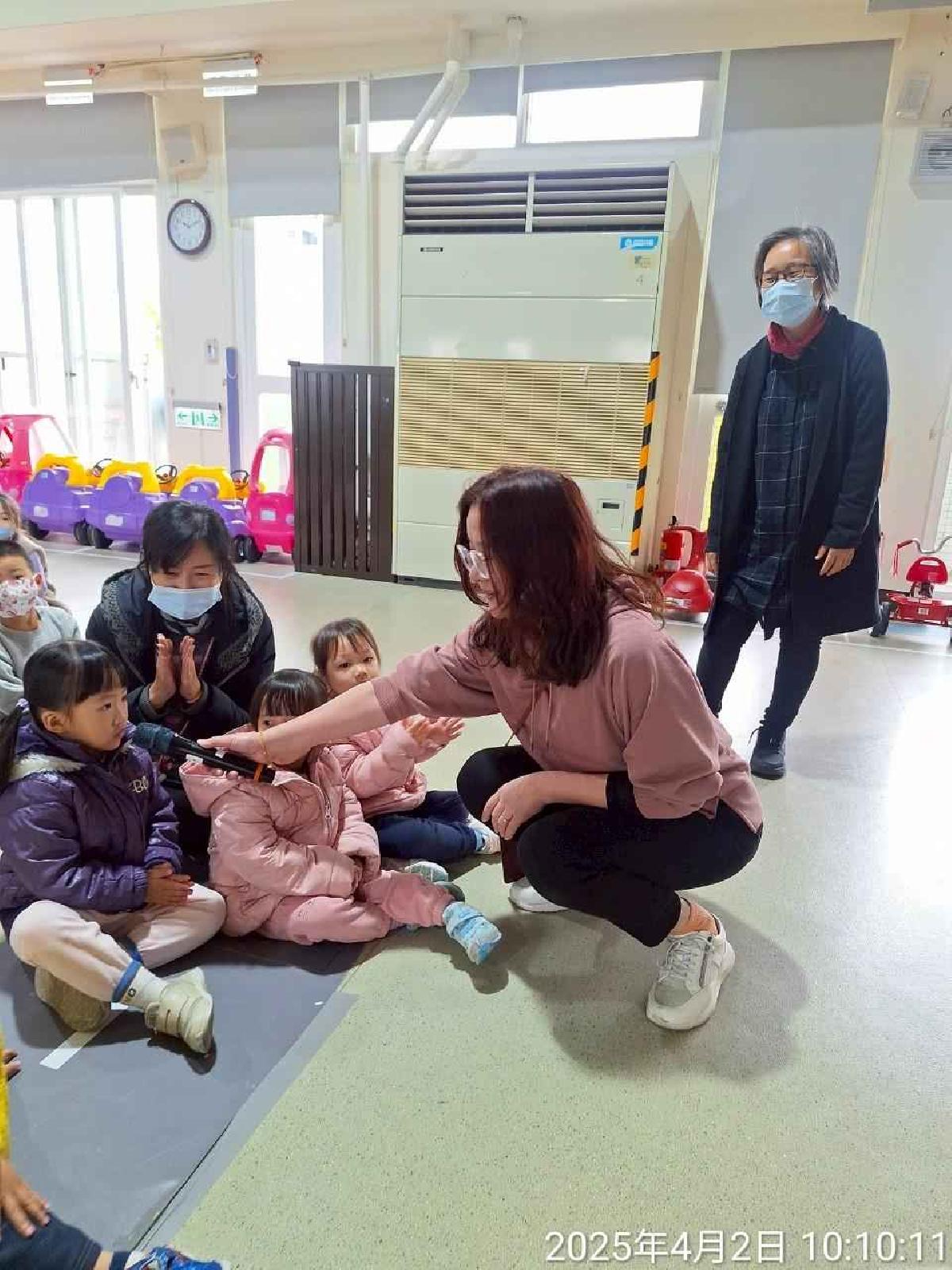 line_album_兒童節活動(婦幼隊宣導+雞蛋糕餐車)_250407_149 line_album_兒童節活動(婦幼隊宣導+雞蛋糕餐車)_250407_149